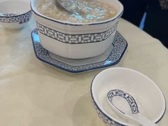 -避风塘潮粤海鲜酒楼