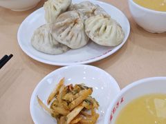-陈寔包子王·卤煮小肠·京味小吃(龙潭店)