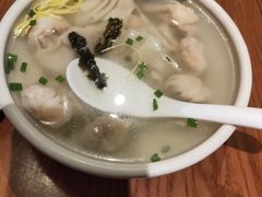 招牌鲜虾小馄饨-苏小柳手工点心(人民广场分院)