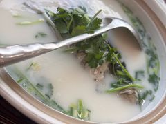 天目湖砂锅鱼头-紫藤园·天目湖大鱼头(南山竹海店)