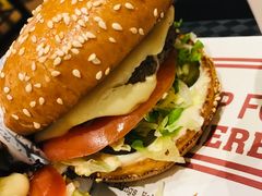 -The Habit Burger Grill 哈比特汉堡(复兴soho店)