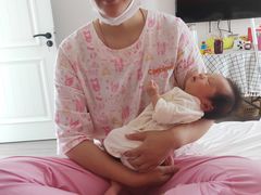 -爱的果实月嫂育婴师(世纪东方店)