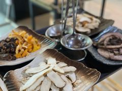 -蘑统田下·野生菌火锅