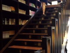 店内环境-钟书阁(松江泰晤士小镇店)