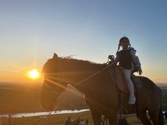 -额尔古纳黑山头绿野马帮骑马场