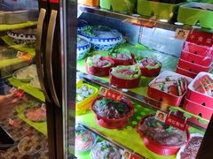 -钢管厂五区小郡肝串串香(奥克斯广场锦城万达店)