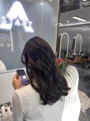 -Tloml salon