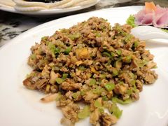 -蔼若春.传承三十年云南菜(金碧公园店)