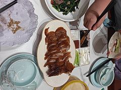 -梅利汴京烤鸭•开封豫菜地标店(东大街店)