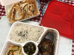 招牌手工原味锅贴-四海游龙(大华店)