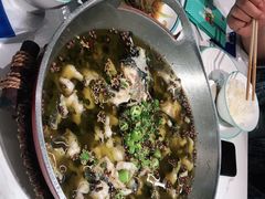 -川人百味·水煮活鱼(赛罕万达店)