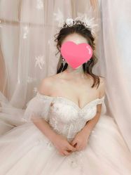 -艾米丽婚纱礼服