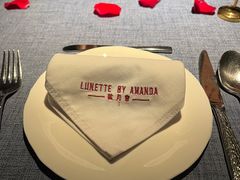 -弦月窗LUNETTE BY AMANDA(复兴路店)