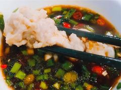 -老来福·非遗酸汤兔(凯旋路店)