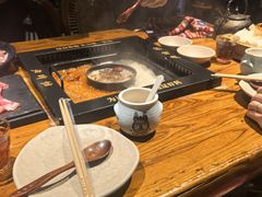 -老牌坊云南鱼豆花火锅(爱建店)