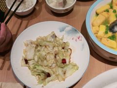 -自己人·宜昌菜(水悦城店)