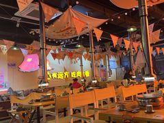 -叽叽扎扎烤肉场(生态城万达店)