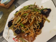 -满堂春特色餐馆