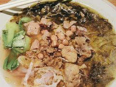 -八月美食小馆(银泰城总店)
