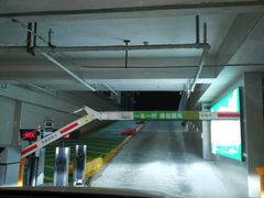 -宝龙城市广场1期-地下停车场