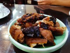 -老憨猪蹄(山大南路店)