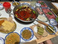 -王奋斗贵州酸汤牛肉火锅