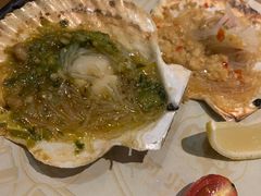 -何师烧烤·香辣蟹·川菜·30年老品牌(太古里旗舰店)