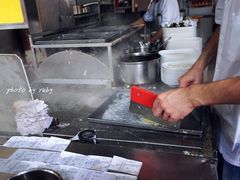 现场制作肠粉-源记肠粉(华贵路店)