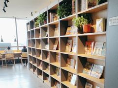 -魔方城市书房(中街益田店)