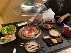 -虎焱炭火烧肉