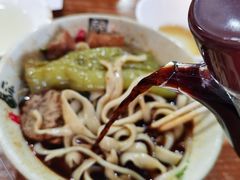 -任记七中刀削面(总店)