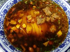 红烧牛肉面-香轩缘面馆