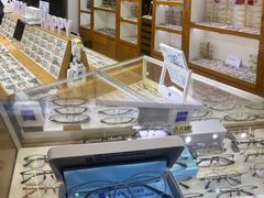 -沪睛眼镜蔡司官方授权店(金桥佳林路店)