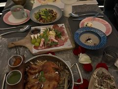 -Hi City·城市之巅