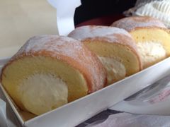 -红宝石·鲜奶小方·海派西点房(南丹店)