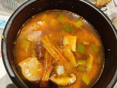 -草家酱蟹炭火烤肉店(珲春南路一店)