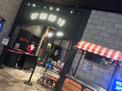 -CGV影城(滨江天街IMAX店)