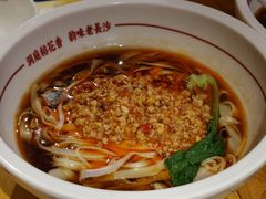 韵味杂酱米粉-呷佬·长沙手工米粉(金沙江路店)