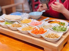 -怪噜范·老贵阳街头名小吃(鸿通城店)