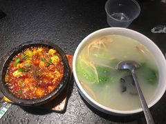 -万重锦·人文川菜馆(骡马市店)