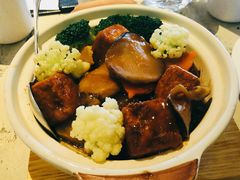 日式花菇豆腐煲-T館·花园艺术餐厅