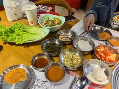 -老炉家木炭烤肉(长江国际店)