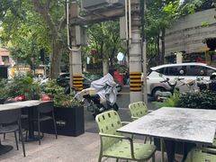 -SHADOWS•Bistro&Eatery(安福路店)
