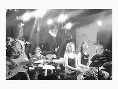 -MM·五声·音乐人与调酒师(西安路店)
