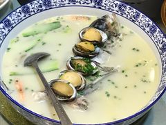 鱼头佛跳墙-石湖大酒店(桐泾店)