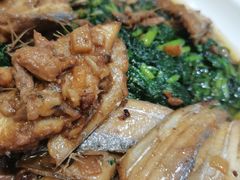 -超越海鲜屋(飞龙物业店)