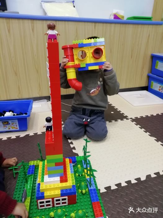 韦哲机器人图片