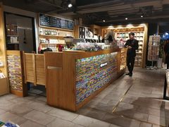 -猫的天空之城概念书店(苏州诚品店)