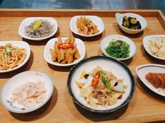 -李犟大爆鳝面·手工蟹黄包(湖滨西湖店)