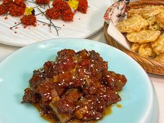 -万重锦·人文川菜馆(骡马市店)